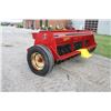 Image 7 : Int 5100 21 run seed drill, double disc, grass box, one owner, nice