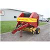 Image 2 : New Holland 630 4x4 round baler, electric tie