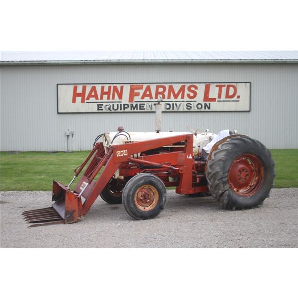 David Brown 990 2wd tractor,16.9-30, power steering, Case loader, 3966 hours