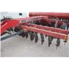 Image 12 : Case 5400 15' minimum till dril, 5000 coulter caddy, marker arms, double disc, press wheels, rear hi