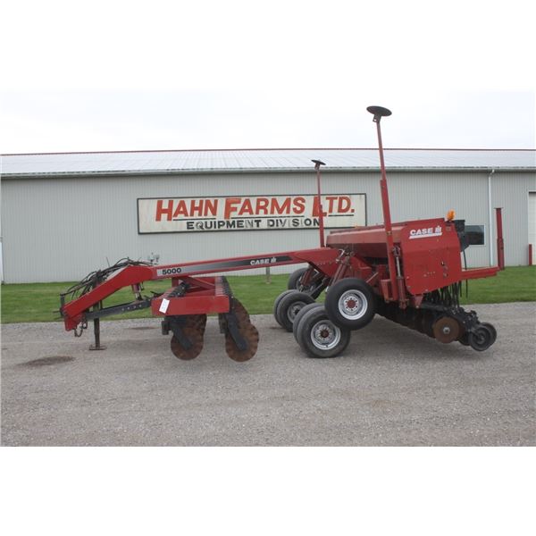 Case 5400 15' minimum till dril, 5000 coulter caddy, marker arms, double disc, press wheels, rear hi