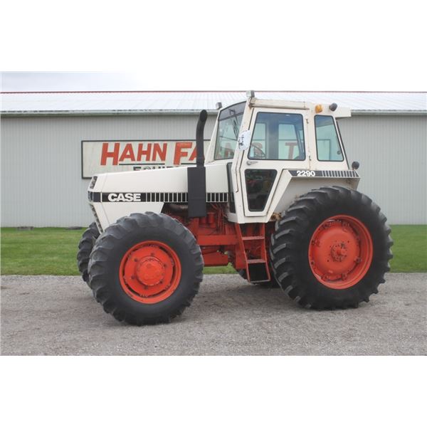 Case 2290 4wd tractor, cab, air, powershift, 2 remotes, 20.8x38, 5734