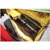 Image 12 : New Holland 355 mixmill, loading and discharge augers, extra screens, well maintained