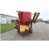 Image 3 : New Holland 355 mixmill, loading and discharge augers, extra screens, well maintained