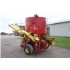 Image 8 : New Holland 355 mixmill, loading and discharge augers, extra screens, well maintained