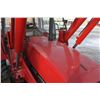 Image 15 : Case/Int 5130 4wd tractor, cab, air, 18.4-38, 2 remotes, 510 loader, powershift