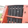 Image 13 : Hesston 530 4x4 round baler, manual tie, tie crowder wheels