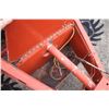 Image 18 : Hesston 530 4x4 round baler, manual tie, tie crowder wheels