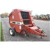 Image 4 : Hesston 530 4x4 round baler, manual tie, tie crowder wheels