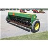 Image 5 : JD 8200 21 run seed drill, double disc, grass box