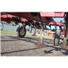 Image 15 : Int 4600 28' cultivator, Buhler 3 bar coil harrow, rear hitch with hydraulics, one owner