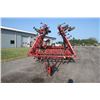 Image 3 : Int 4600 28' cultivator, Buhler 3 bar coil harrow, rear hitch with hydraulics, one owner