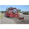 Image 4 : Int 4600 28' cultivator, Buhler 3 bar coil harrow, rear hitch with hydraulics, one owner