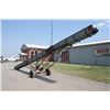 Image 6 : Smoker 38' hay elevator on transport, electric motor