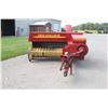 Image 3 : New Holland 316 sm sq baler, #70 thrower, hydraulic driven, hydraulic turn, electric controls, hydra