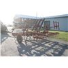 Image 6 : Int 4500 17 ' hydraulic folding cultivator, 3 bar coil harrow, one owner, local trade