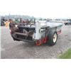 Image 6 : New Idea 3726 single axle manure spreader, hydraulic end gate, top beater