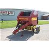 Image 2 : New Holland 630, 4x4 round baler, electric tie, control box