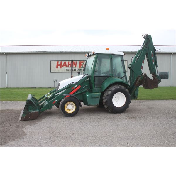 New Holland B95 2wd backhoe, cab, air, extendahoe, 5174 hours