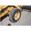 Image 15 : Ford 455C 2wd backhoe, cab, 16.9-24, 7492 hours