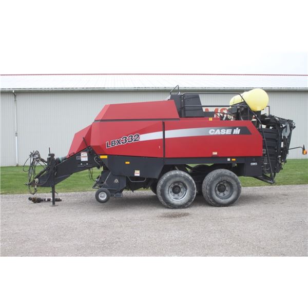 Case/Int LBX332 large square baler, acid kit no cutter 3x3 roller chute 54,899 bales shedded