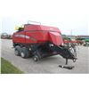 Image 4 : Case/Int LBX332 large square baler, acid kit no cutter 3x3 roller chute 54,899 bales shedded