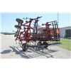 Image 8 : Case/Int 4300 25' cultivator, 3 bar spike harrow, rear hitch and hydraulics, walking tandems, one ow
