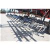 Image 9 : Case/Int 4300 25' cultivator, 3 bar spike harrow, rear hitch and hydraulics, walking tandems, one ow