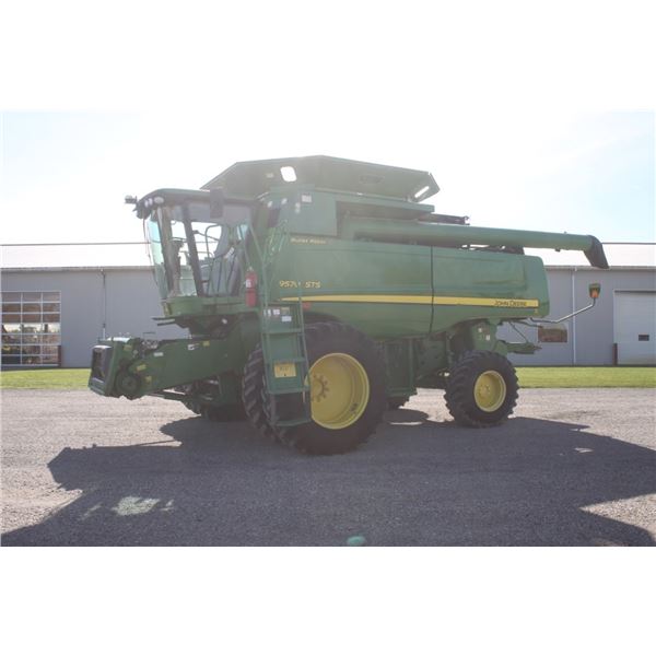 JD 9570 STS bullet rotor 2wd combine, Approx 3920 eng hours, 2835 separator hours