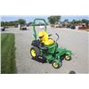 Image 3 : JD Z720E zero turn mower, 48" HC Pro deck, 40 hours, 2022  model