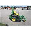 Image 4 : JD Z720E zero turn mower, 48" HC Pro deck, 40 hours, 2022  model