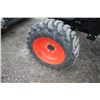 Image 12 : 2022 Bobcat CT 2025 4wd compact tractor, rops, FL7 loader, 3 speed hydro, 15-19.5, 49 hours
