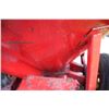 Image 10 : New Holland 353 mix mill, intake and discharge augers, hydraulic drive, off local estate