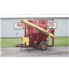Image 1 : New Holland 353 mix mill, intake and discharge augers, hydraulic drive, off local estate
