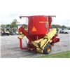 Image 6 : New Holland 353 mix mill, intake and discharge augers, hydraulic drive, off local estate