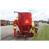 Image 7 : New Holland 353 mix mill, intake and discharge augers, hydraulic drive, off local estate
