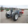 Image 6 : Ford 3000 2wd tractor, diesel, power steering, 13.6-28, Ford loader with bale handler and 5' materia