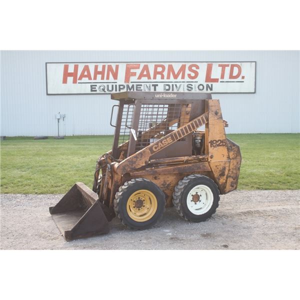 Case 1825 skidsteer, rops, diesel