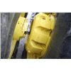 Image 12 : JD 4960 4wd tractor, cab, air, 15 speed powershift, 3 remotes, Michelin 650/65R42, axle duals