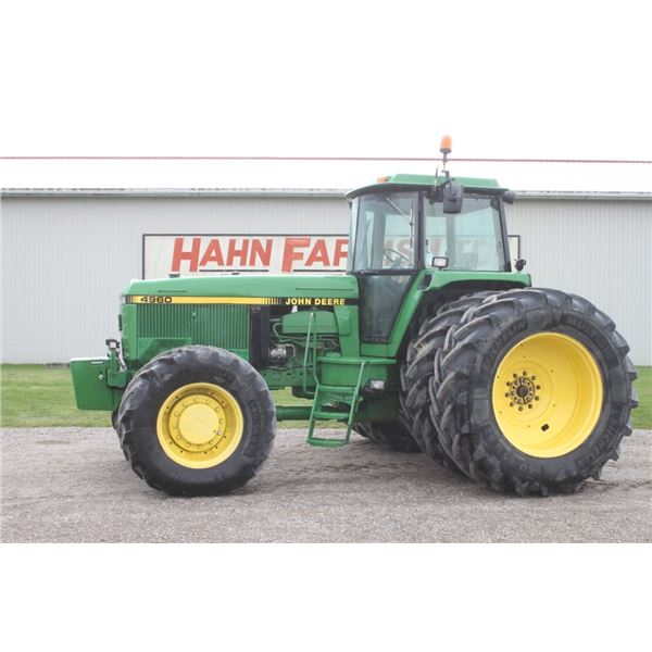 JD 4960 4wd tractor, cab, air, 15 speed powershift, 3 remotes, Michelin 650/65R42, axle duals