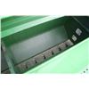 Image 18 : JD 1590 15' NT Dril, fill auger, markers, dolly hitch, new boots & blades