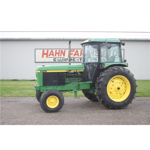 JD 2955 2wd tractor, cab, air, hilo, 2 remotes, 18.4R38, R&P axle, 4660
