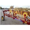 Image 14 : New Holland 1020 Duravee 10 wheel hay rake, castor wheels, as new