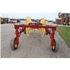 Image 7 : New Holland 1020 Duravee 10 wheel hay rake, castor wheels, as new