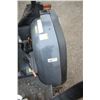 Image 14 : Deutz AgroPlus 67 4wd tractor, rops, 3 remotes, 420/65R28, Q25 loader