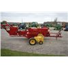 Image 5 : New Holland 311 hayliner small square baler, hydraulic turn, thrower, one owner, low use