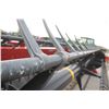 Image 18 : Case/Int 3162 35' flex draper, centre drive knife, 2 section flip over reel, single point hookup, in