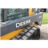 Image 14 : JD 323D track skidsteer, cab, air, 2-speed, hyd coupler, high flow, 1650 hours