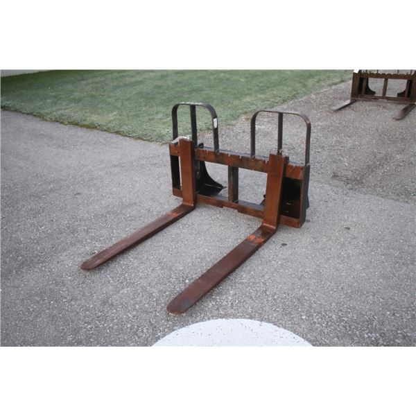HLA 7,500 lb 48" HD pallet fork