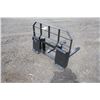 Image 4 : Challenger 2200 lbs standard pallet fork, 42" tines, universal skidsteer QT
